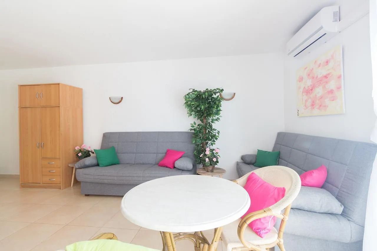 Aries Luxe Iberplaya Apartment Salou